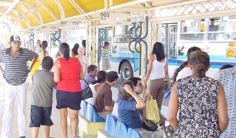 Terminais de ônibus de Aracaju serão reformados pela prefeitura