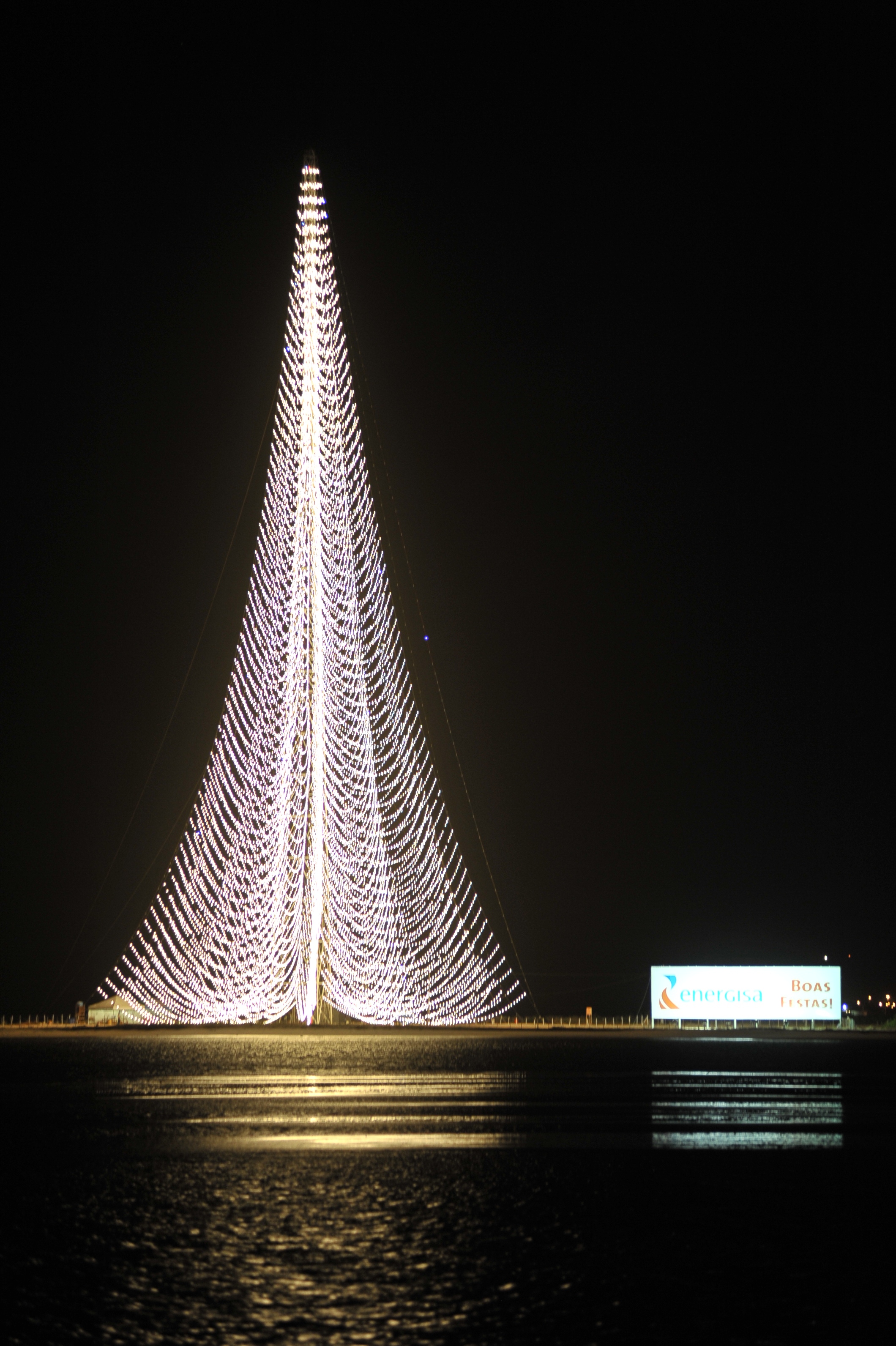 Maior árvore de Natal do mundo será inaugurada em 10 dias | IMD|Instituto Marcelo Déda Maior árvore de Natal do mundo será inaugurada em 10 dias | IMD|Instituto Marcelo Déda