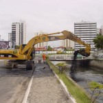Prefeitura realiza limpeza de canais - fotos: Abmael Eduardo  Agência Aracaju de Notícias