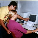 Prefeitura oferece curso de informática para jovens de baixa renda - fotos: Agência Aracaju de Notícias