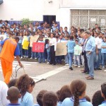 Prefeito inaugura faixa de pedestre no bairro Siqueira Campos - Agência Aracaju de Notícia  foto: Abmael Eduardo