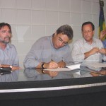 Déda assina contrato para construção de ponte  - Agência Aracaju de Notícias  foto: Abmael Eduardo