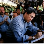 REPORTAGEM COMPLETA DO DIA 13                           Prefeito assina convênios históricos ao lado de ministros  - Agência Aracaju de Notícias  fotos: Wellington Barreto