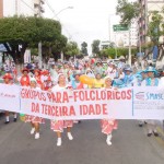 Idosos animam o Centro da cidade durante caminhada - Agência Aracaju de Notícias  fotos: Abmael Eduardo