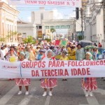 Idosos animam o Centro da cidade durante caminhada - Agência Aracaju de Notícias  fotos: Abmael Eduardo