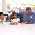 Crianças almoçam com viceprefeito de Aracaju  - Agência Aracaju de Notícias  fotos: Abmael Eduardo