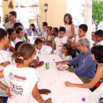Crianças almoçam com viceprefeito de Aracaju  - Agência Aracaju de Notícias  fotos: Abmael Eduardo