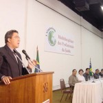 Prefeito participa de simpósio de profissionais de saúde  - Agência Aracaju de Notícias  fotos: Wellington Barreto