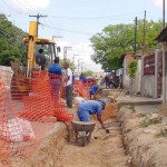 Prefeitura constrói calçadas no Jardim Centenário  -