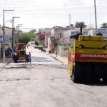 Asfalto da rua Itaporanga está sendo recuperado pela Prefeitura - Agência Aracaju de Notícias  fotos: Wellington Barreto