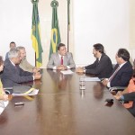 Prefeito assina contrato histórico para a Coroa do Meio  - Agência Aracaju de Notícias  fotos: Wellington Barreto