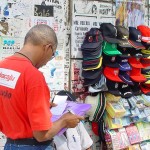 Emsurb faz blitz no centro de Aracaju e apreende mercadoria ilegal  - Agência Aracaju de Notícias  fotos: Wellington Barreto