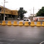 SMTT fecha cruzamentos perigosos na avenida Maranhão - Agência Aracaju de Notícias