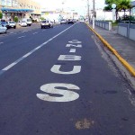 Prefeitura implanta pista seletiva para ônibus na rua Mariano Salmeron  - Agência Aracaju de Notícias