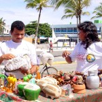 Prefeitura de Aracaju distribui uniformes para ambulantes - Agência Aracaju de Notícias  fotos: Wellington Barreto