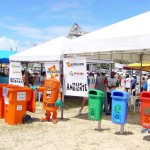 Campanha de limpeza movimenta praia da Atalaia - Agência Aracaju de Notícias