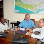 Presidente e vice da ASI são recebidos em audiência pelo prefeito em exercício - Agência Aracaju de Notícias  fotos: Wellington Barreto