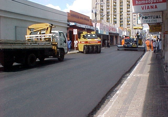 Ruas do centro de Aracaju continuam sendo recuperadas pela prefeitura