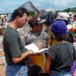 Prefeitura de Aracaju cadastra crianças do Santa Maria nos programas sociais - Agência Aracaju de Notícias  fotos: Márcio Dantas