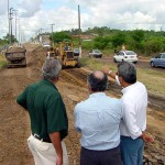 Prefeito visita obra de recapeamento com reitor da UFS  - Agência Aracaju de Notícias  fotos: Abmael Eduardo