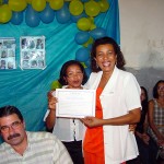 Prefeitura entrega certificados a novos cabeleireiros no Bugio - Agência Aracaju de Notícias  fotos: Abmael Eduardo