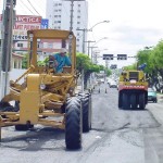 Avenida Hermes Fontes começa a ser recapeada - Fotos: Wellington Barreto  Agência Aracaju de Notícias