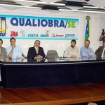 Prefeito participa da implantação do Qualiobra  - Foto: Márcio Dantas  Agência Aracaju de Notícias