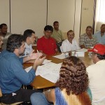 Taxistas recebem benefícios da Prefeitura de Aracaju - Fotos: Lindivaldo Ribeiro  Agência Aracaju de Notícias
