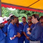 Prefeito promove café da manhã para operários da usina de asfalto   - Fotos: Wellington Barreto  Agência Aracaju de Notícias