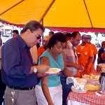 Prefeito promove café da manhã para operários da usina de asfalto   - Fotos: Wellington Barreto  Agência Aracaju de Notícias
