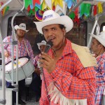 Turistas ficam encantados com a Marinete do Forró  - Fotos: Márcio Dantas  Agência Aracaju de Notícias