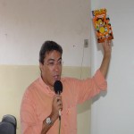 Prefeito de Aracaju lança cartilha infantil sobre o combate à dengue - Fotos: Márcio Dantas  Agência Aracaju de Notícias