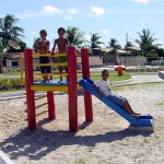 PMA beneficia crianças carentes com a construção de parques infantis - Fotos: Abmael Eduardo  Agência Aracaju de Notícias
