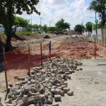 Prefeitura constrói praça na avenida Tancredo Neves  - Fotos: Márcio Dantas  Agência Aracaju de Notícias