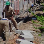 Prefeitura constrói praça na avenida Tancredo Neves  - Fotos: Márcio Dantas  Agência Aracaju de Notícias