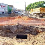 Prefeitura realiza obra de drenagem na avenida Maranhão - Fotos: Wellington Barreto  Agência Aracaju de Notícias