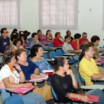 Professores do município discutem projetos de educação para jovens e adultos - Fotos: Wellington Barreto  Agência Aracaju de Notícias