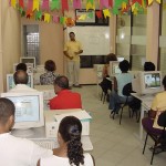Prefeitura qualifica seus servidores com noções básicas de informática - Fotos: Abmael Eduardo  Agência Aracaju de Notícias