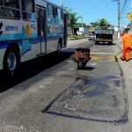 Principais avenidas da capital passam por operação tapa buracos - Fotos: Márcio Dantas  Agência Aracaju de Notícias