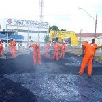 Operação tapa buracos atua na Visconde de Maracaju e conjunto JK - Fotos: Wellington Barreto  Agência Aracaju de Notícias