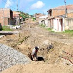 Prefeitura leva saneamento básico ao bairro Santos Dumont - Fotos: Wellington Barreto  Agência Aracaju de Notícias