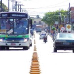 Sinalização e construção de calçadas reduzem acidentes na avenida Silva Lima - Fotos: Wellington Barreto  Agência Aracaju de Notícias