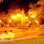Prefeitura de Aracaju revitaliza iluminação da praça Camerino  - Fotos: Abmael Eduardo  Agência Aracaju de Notícias