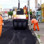 Principal rua do Siqueira Campos começa a ser pavimentada - Fotos: Abmael Eduardo  Agência Aracaju de Notícias