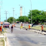 Avenidas do Orlando Dantas recebem serviço de limpeza - Fotos: Wellington Barreto  Agência Aracaju de Notícias