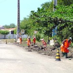 Avenidas do Orlando Dantas recebem serviço de limpeza - Fotos: Wellington Barreto  Agência Aracaju de Notícias