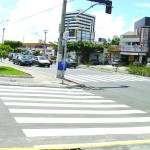 Faixas de pedestre são recuperadas na avenida Hermes Fontes - Fotos: Wellington Barreto  Agência Aracaju de Notícias