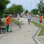 Avenidas da zona Sul recebem serviço de varrição - Fotos: Abmael Eduardo  Agência Aracaju de Notícias