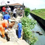Muro de arrimo garante proteção para pedestres na avenida Oswaldo Aranha - Fotos: Wellington Barreto  Agência Aracaju de Notícias