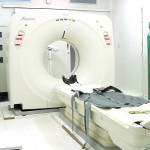 Em visita ao Hospital Universitário